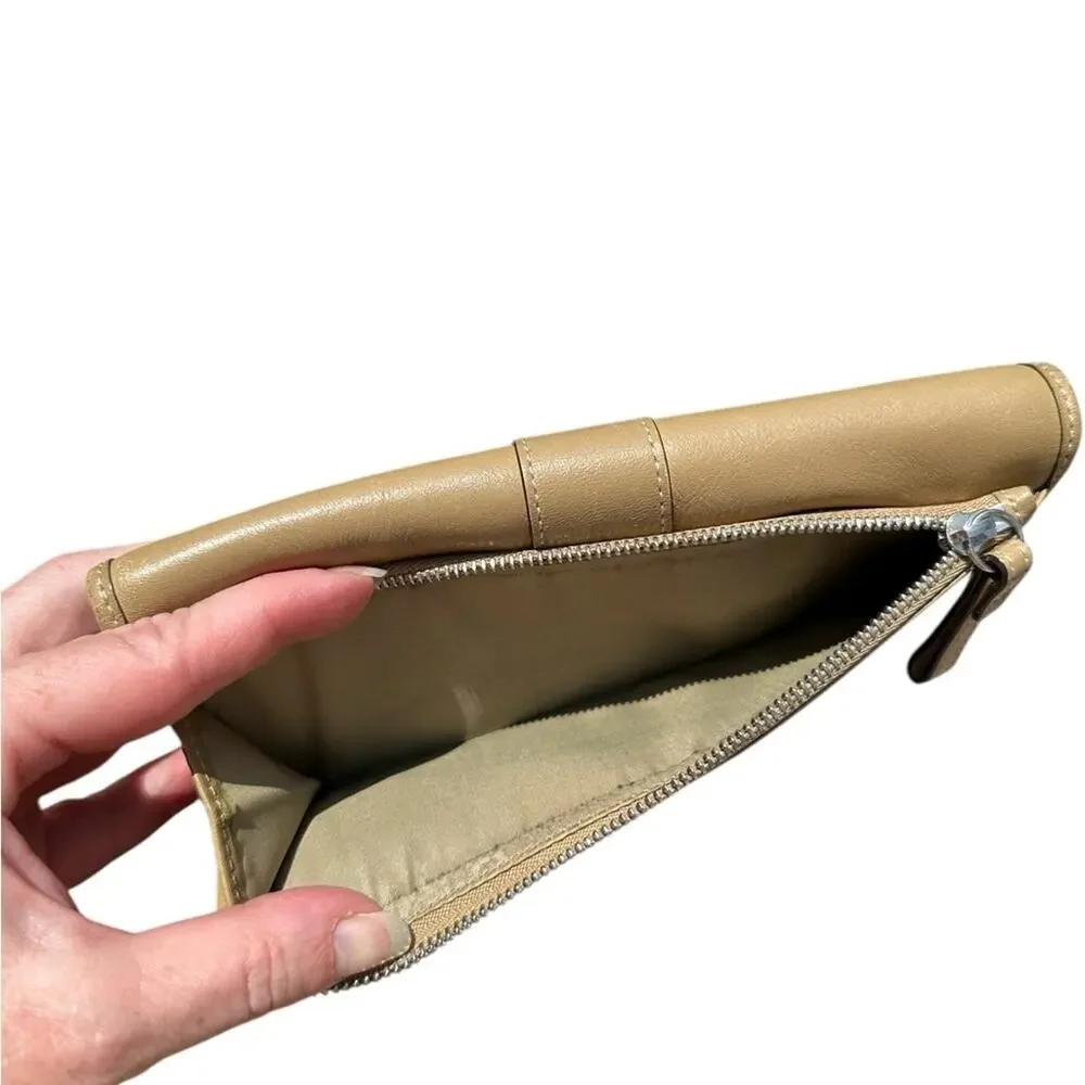 Coach Leatherwear Est 1941 Vintage Tan Leather Wallet - Picture 7 of 7